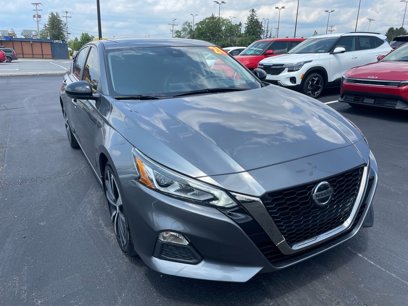 Used 2021 Nissan Altima 2.5 SR w/ SR Premium Package