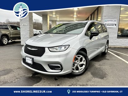 Used 2024 Chrysler Pacifica Limited