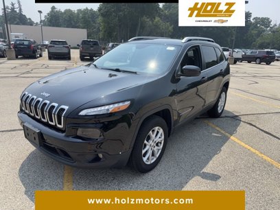 Used 2017 Jeep Cherokee Latitude w/ Cold Weather Group