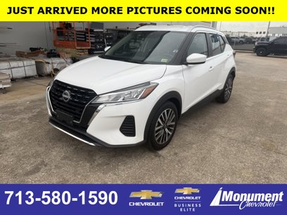 Used 2022 Nissan Kicks SV