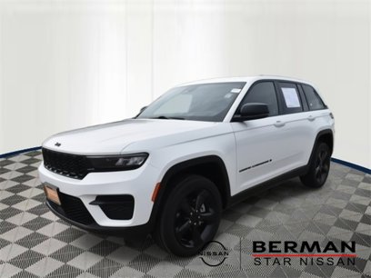 Used 2023 Jeep Grand Cherokee Altitude