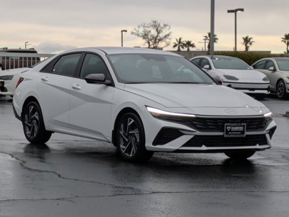 Certified 2025 Hyundai Elantra Sport