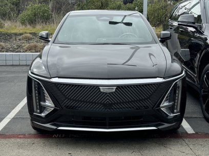 New 2025 Cadillac Lyriq Luxury