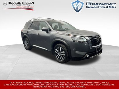 Used 2022 Nissan Pathfinder Platinum w/ Cargo Package