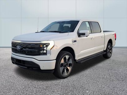 New 2025 Ford F150 Lightning Platinum