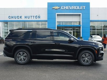 New 2025 Chevrolet Traverse LT w/ Enhanced Driving Package