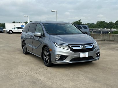 Used 2018 Honda Odyssey Elite