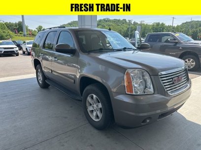 Used 2011 GMC Yukon SLE w/ Convenience Package