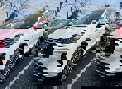 New 2025 Ford Escape SE