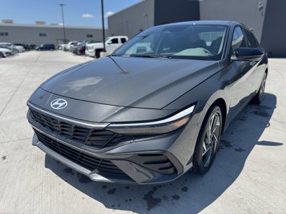 New 2025 Hyundai Elantra Blue