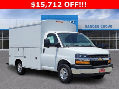 New 2025 Chevrolet Express 3500 w/ Power Convenience Package