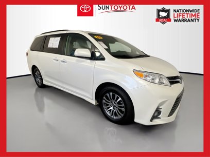 Used 2020 Toyota Sienna XLE