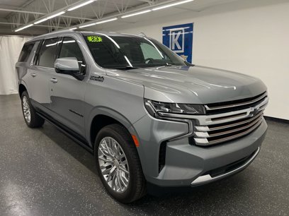 Used 2023 Chevrolet Suburban High Country w/ Premium Package 2