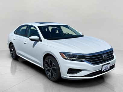 Used 2022 Volkswagen Passat 2.0T SE
