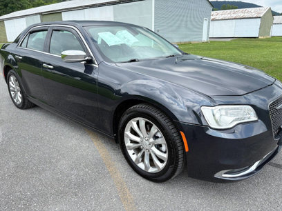 Used 2016 Chrysler 300 C