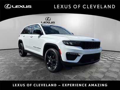 Used 2023 Jeep Grand Cherokee Limited w/ Black Appearance Package