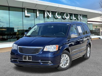 Used 2016 Chrysler Town & Country Limited