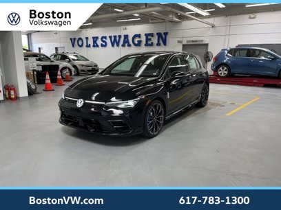 New 2025 Volkswagen Golf