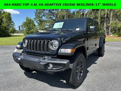 New 2025 Jeep Gladiator Sport