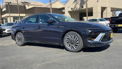 New 2025 Hyundai Sonata Limited