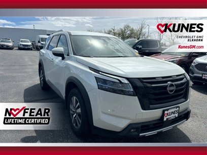 Used 2023 Nissan Pathfinder SL w/ SL Black Package