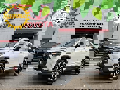 New 2025 Toyota Corolla Cross XLE
