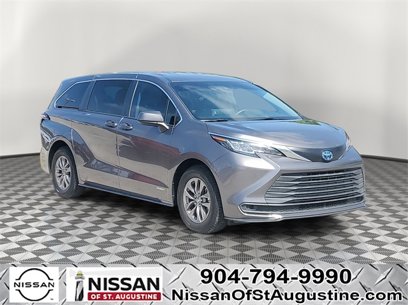 Used 2021 Toyota Sienna LE