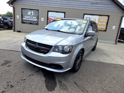 Used 2015 Dodge Grand Caravan SE