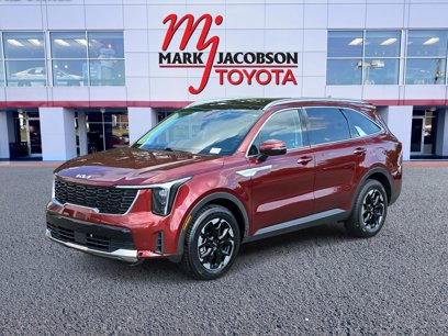 Used 2024 Kia Sorento S w/ Panoramic Sunroof Package
