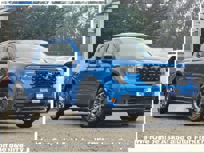 New 2025 Ford Maverick XLT w/ Equipment Group 302A