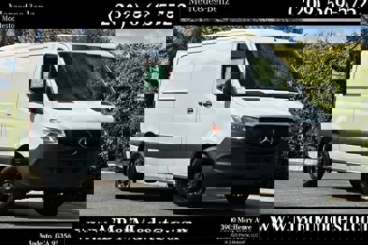 New 2025 Mercedes-Benz Sprinter 2500