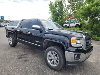 Used 2015 GMC Sierra 1500 SLT w/ SLT Crew Cab Value Package