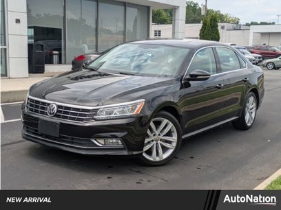 Used 2018 Volkswagen Passat 2.0T SE