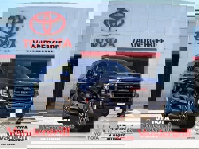 Used 2023 GMC Yukon AT4