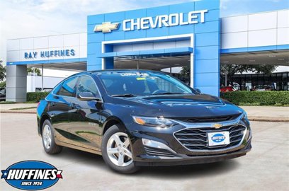 New 2025 Chevrolet Malibu LS