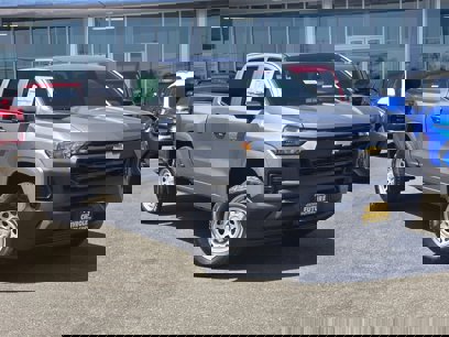 New 2025 Chevrolet Colorado W/T