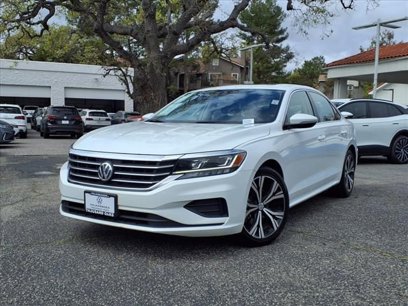 Used 2021 Volkswagen Passat 2.0T SE