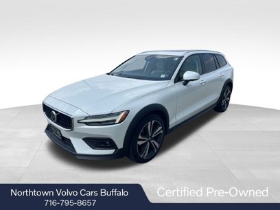 Certified 2023 Volvo V60 B5 Cross Country Plus w/ Climate Package