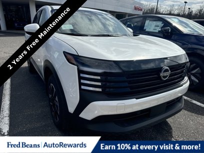 New 2025 Nissan Kicks SV w/ Illumination Package