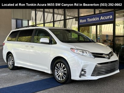 Used 2018 Toyota Sienna XLE