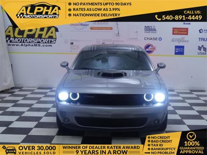Used 2016 Dodge Challenger R/T Plus
