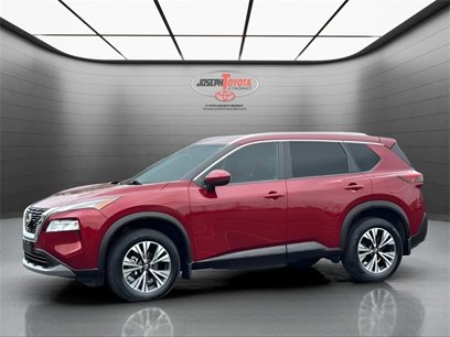 Used 2022 Nissan Rogue SV