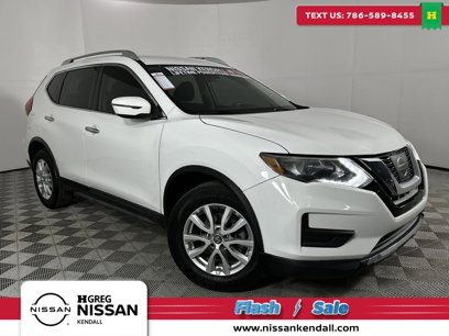 Used 2017 Nissan Rogue SV