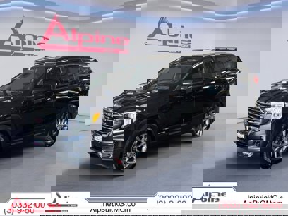 Used 2022 GMC Terrain SLT w/ Infotainment Package II