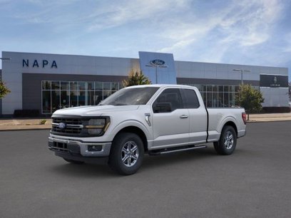 New 2025 Ford F150 XLT w/ Equipment Group 301A Standard