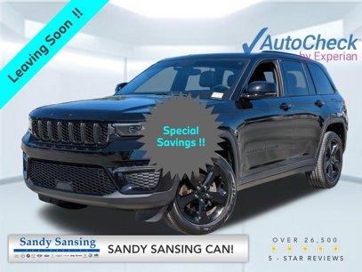 Used 2023 Jeep Grand Cherokee Altitude