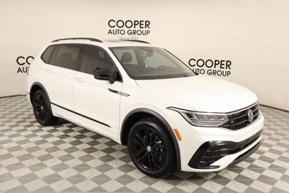 Used 2022 Volkswagen Tiguan SE R-Line