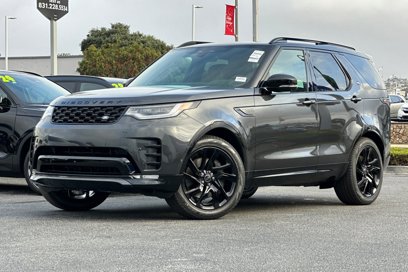 New 2025 Land Rover Discovery Dynamic SE