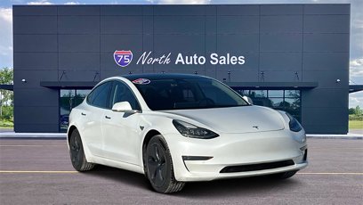 Used 2020 Tesla Model 3 Standard Range Plus