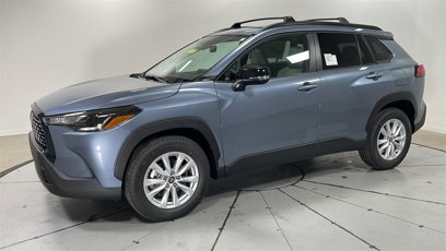 New 2025 Toyota Corolla Cross LE